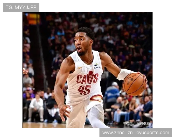 小波特中距离一箭穿心，篮网把分差扩大